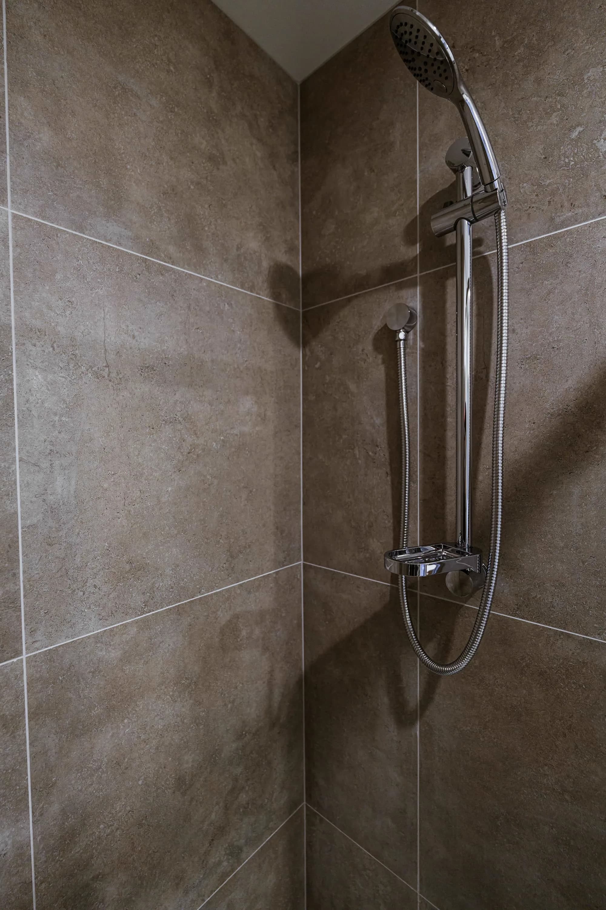 11–12 Trist Place - Image 11