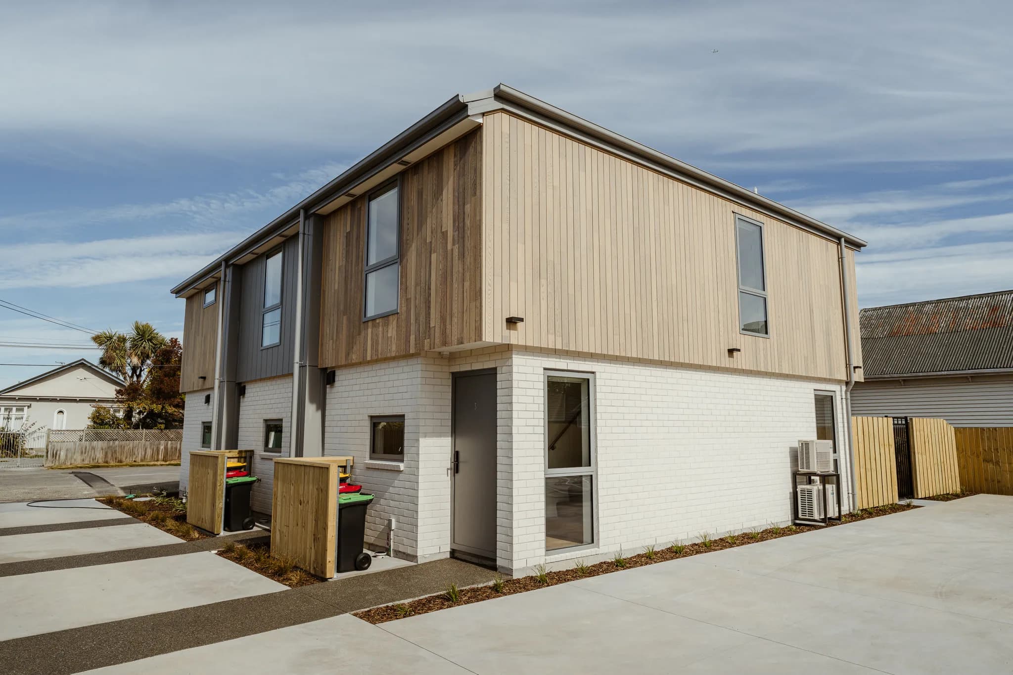 20 Euston Street — cedar cladding detail